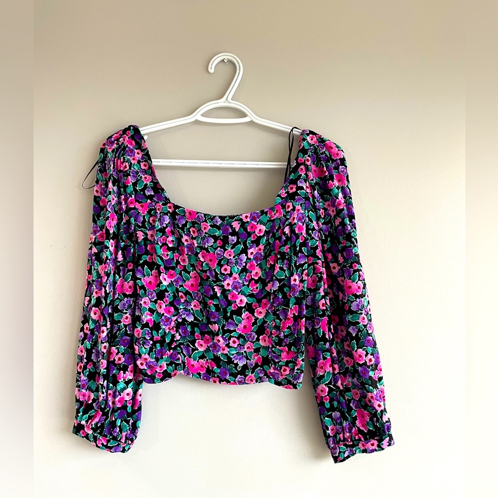 Floral Zara cropped blouse